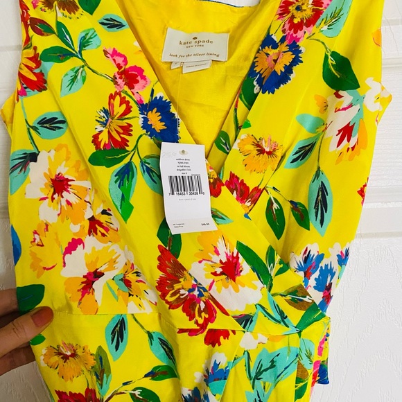 Beautiful Kate Spade Cathleen Flower Wrap Dress - Picture 4 of 4
